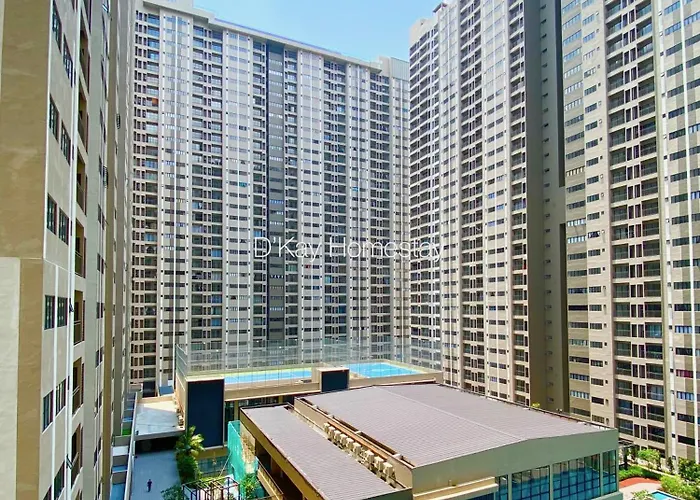 Pool View Suites With Rooftop Pool At Youth City Nilai By D\'Kay Homes, Near Usim Klia